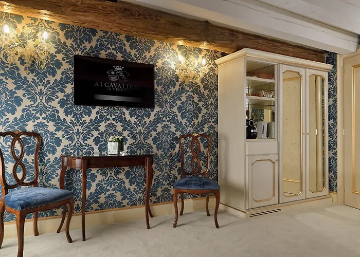 Hotel Ai Cavalieri Di 4*