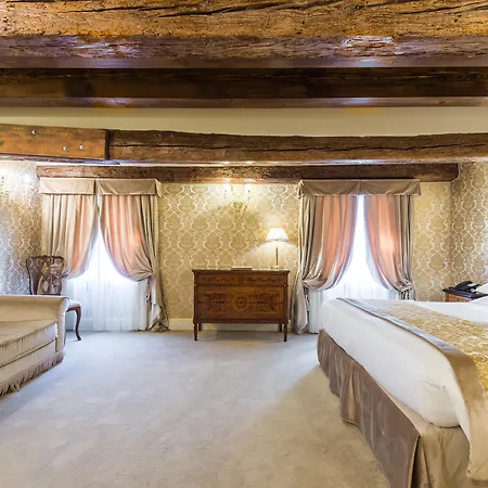 Ai Cavalieri Di 4* Venice