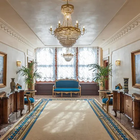 Ai Cavalieri Di Venice