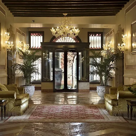 Ai Cavalieri Di Отель 4*