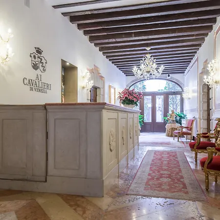 Отель Ai Cavalieri Di 4*