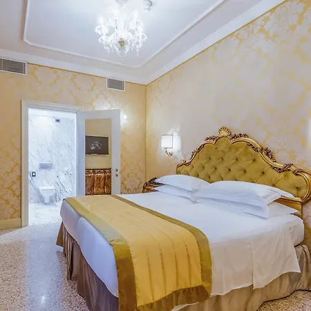 Ai Cavalieri Di Venice