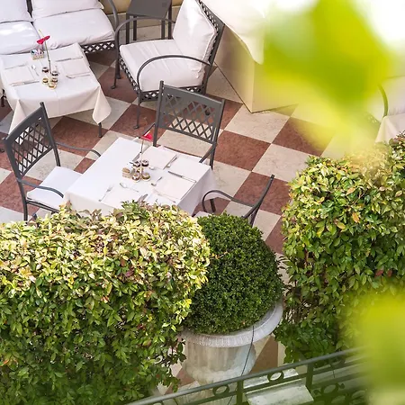 Ai Cavalieri Di Отель 4*