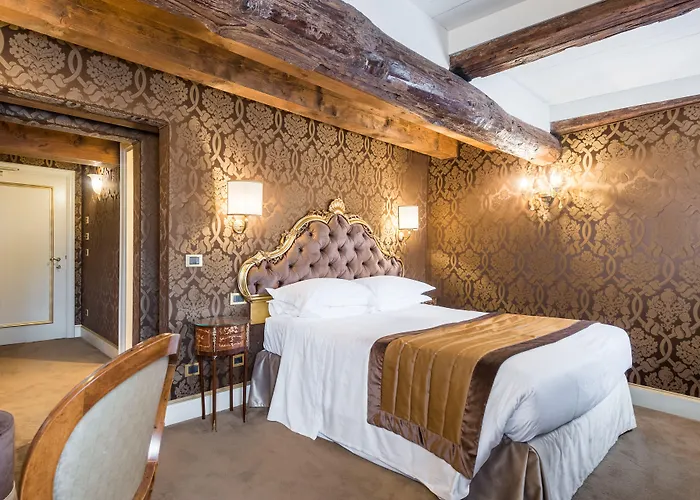 Ai Cavalieri Di Hotel 4*