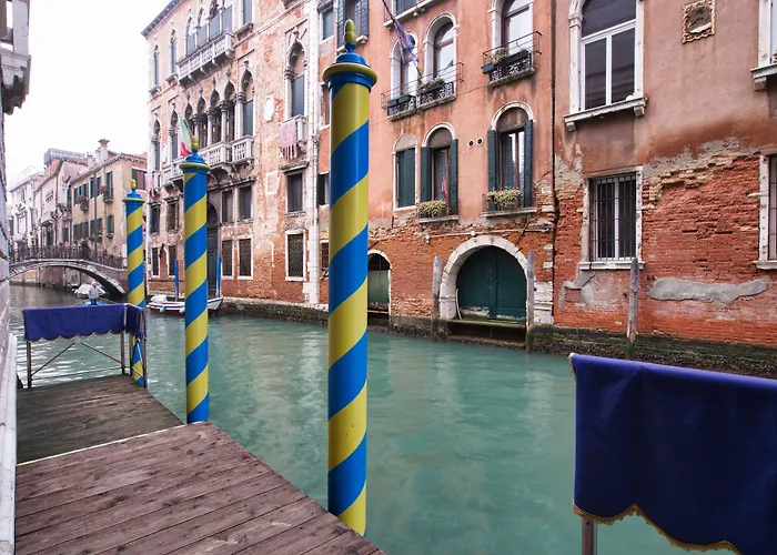 Hotel Ai Cavalieri Di 4*