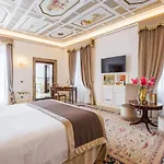 Hotell Ai Cavalieri Di 4*